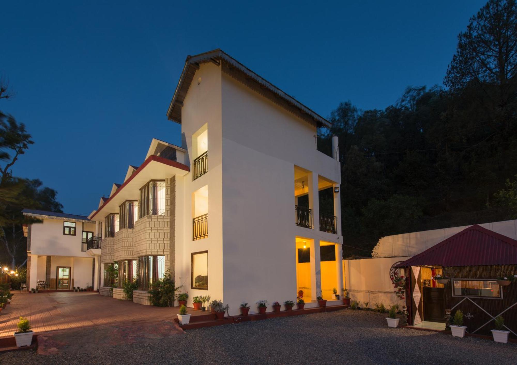Ivy The Boutique Hotel Near Neem Karoli Temple Nainital Exterior photo